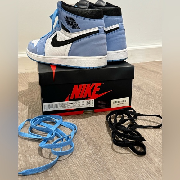 Jordan Other - Men’s Jordan 1s size 11. University blue